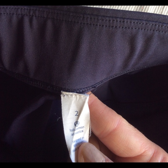 Lululemon pants - Picture 4 of 7